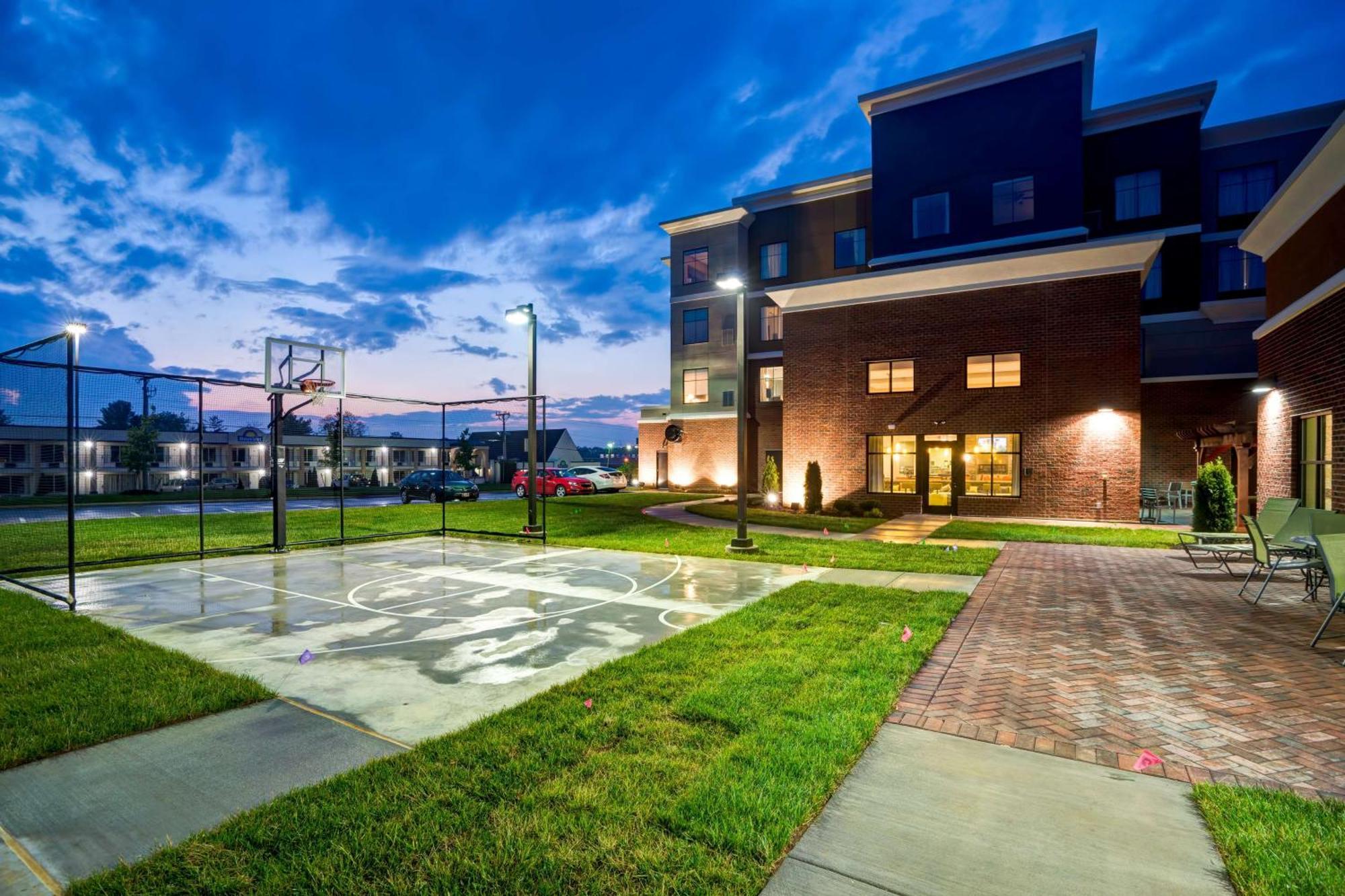 Homewood Suites By Hilton Christiansburg Exterior foto